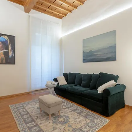 La Perla Del Borgo Apartment *